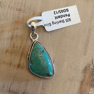 Sterling Silver Arizona Turquoise pendant